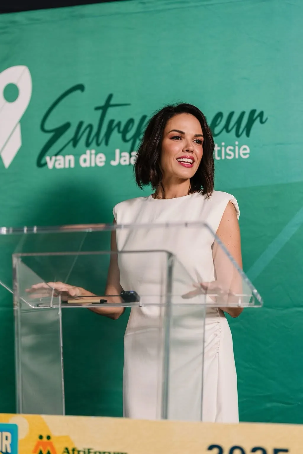 Rhona Erasmus speaking at an event